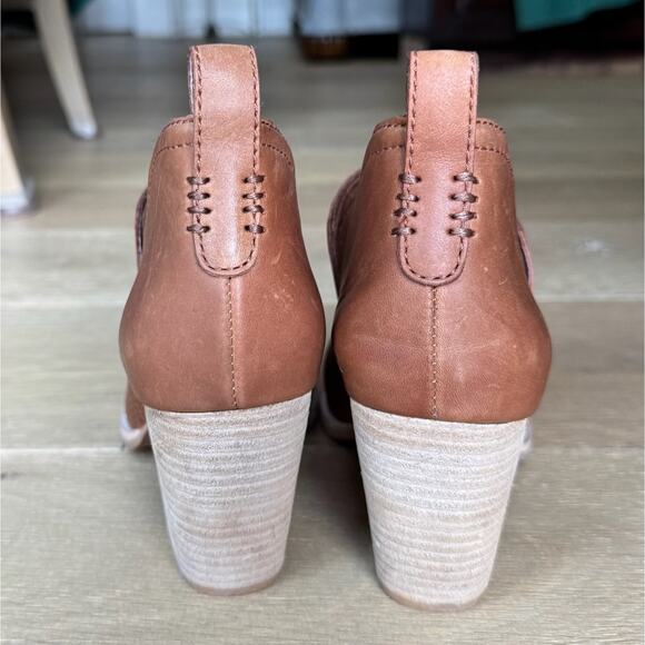 JEFFREY CAMPBELL Rosalee Tan Boots Sz 7.5 Leather Slip On Stacked Block Heel - Picture 3 of 8